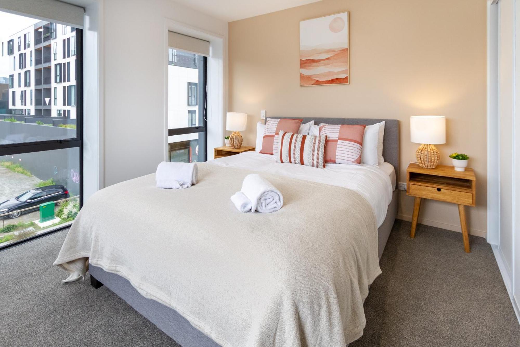 Modern City Lifestyle: 2 Bedroom 1 Bath Christchurch Kültér fotó